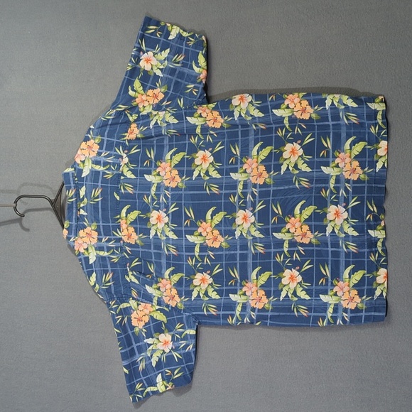 Tommy Bahama Shirt Men's L Blue Floral Hawaiian Print Loop Collar Silk Pocket - Picture 8 of 9